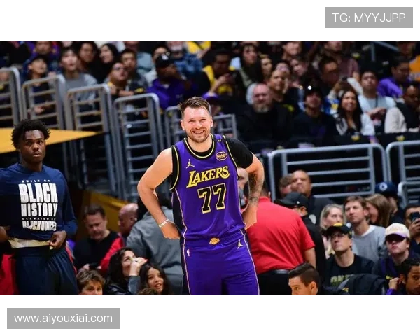 东契奇爆砍43分13助，湖人第三节发力完胜快船