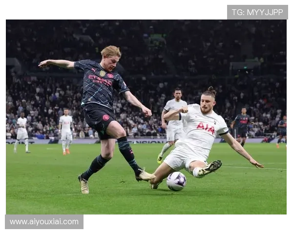 前中国国脚谈英超难度:身体对抗要求极高,非洲欧洲球员优势明显